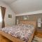 4 Bedroom Lovely Home In Krapinske Toplice - Krapinske Toplice