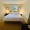 DC's Best Location 4 Bed with Parking Walk to Metro and Nightlife Bethesda Row - تشيفي تشيس