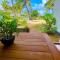 orient bay studio -alamanda front de mer