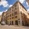 NUOVO Colonna Suite Rome - Via del Corso Apt - Рим