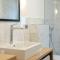 Apartment Ana with private pool - Otok