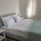 Apartment Ana with private pool - Otok