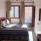 Riad otos views