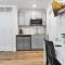 New! Unique & Spacious Apt in Allentown - 布法罗