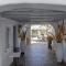 Onar Hotel & Suites