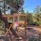 *NEW* Chalet in the Woods *1 Acre*2 Primary Suites*Pets - شو لو