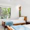 Ariels on the Beach - 4 BR beachfront home w. pool - 萨福克公园