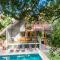 Ariels on the Beach - 4 BR beachfront home w. pool - 萨福克公园