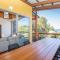 Sea View + Sleeps 8 + 3 mins to Beach - Пойнт-Лукаут