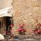 Hostellerie Maleville, logis hôtel Pontet