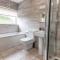 4 Bed Terraced House in Beeston with Convenient City Centre Access - Nottingham