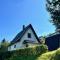 Urige Berghütte mit Kamin in Pobershau im Erzgebirge nahe Schwarzwassertal - Pobershau