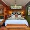 Luxury Solace Cabin - River Cabin