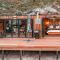 Luxury Solace Cabin - River Cabin