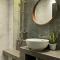 [New] Backlane Elegance 5pax Near Jonker 800m