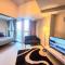 BGC Cosy Spacious 1BR Uptown Parksuites with Balcony