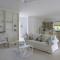 Villa Blanc - Chateau Elysium