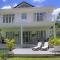 Les Jolies Eaux Villa - Chateau Elysium