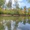 Riverfront Cabin wFirepit Pool Table Porch WiFi