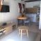 Studio dans villa de charme, piscine, proche plage