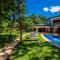Blue Jewel Oceanfront Private Villa