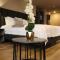 Giluxe Hotel