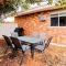 3. Sunny Shackell. Echuca Moama Holiday Accommodation - 伊丘卡