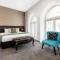 Hotel 115