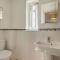4 bed in Rye BT104