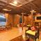 Ekta Houseboat by CheckIn, Statue of Unity Kevadia