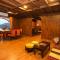 Ekta Houseboat by CheckIn, Statue of Unity Kevadia