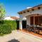 Villa Thea by Escape Home