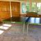 Spinnaker Lodge · Cotswolds Lakeside Home