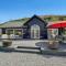 Little Fox Lodge Hideaway Glencoe - 5 Star with Hot Tub overlooking Loch Linnhe - Glencoe