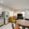 Modern and Pet-Friendly Home 3 Mi to Dtwn Knoxville - 诺克斯维尔