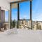 River and Ocean View Luxury 2BD Apt amazing Location - Gold Coast