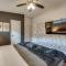 Modern Atlanta Retreat Private Hot Tub and Yard!