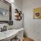 Modern Atlanta Retreat Private Hot Tub and Yard!