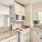 Oceanside Ormond Beach Condo, Steps to Shore! - 奥蒙德海滩