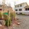 Lakefront Poconos Family Home with Pool Access - Pocono Lake