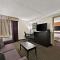 Best Western Plus Toronto North York Hotel & Suites