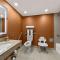 Best Western Plus Toronto North York Hotel & Suites