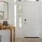 Revitalizing 3 Bedroom Home With Pool, Pet-Friendly, Wi-fi