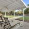 Revitalizing 3 Bedroom Home With Pool, Pet-Friendly, Wi-fi
