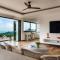 Luxury 5 bedroom oceanview villa in Bophut with Staff
