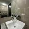 1BR BGC Uptown Modern Condo Netflix 200Mb Wifi - Manila