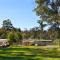 8 bedroom farmstead in Weatscheaf Daylesford - Glenlyon