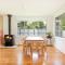 Jacks Culburra - Absolute Waterfront with Fireplace