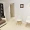 GuestHost - Borgo Santa Lucia Apartment with Private Parking & Garden