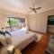 60 on Monica, 6 Bedroom Lesedi Lodge, Hartbeespoort - Hartbeespoort